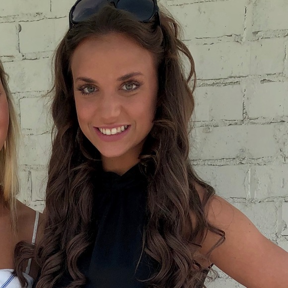 Meet Your Posher! - Picture 1 of 1